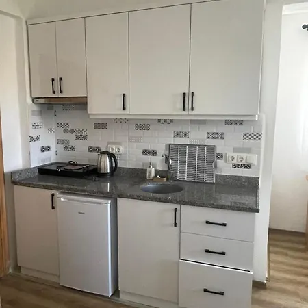 Tugay Φετιγιέ