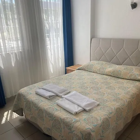 Ξενοδοχείο Tugay 2*