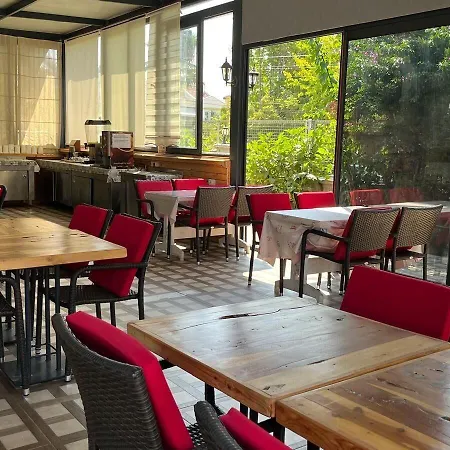 酒店 图加伊酒店