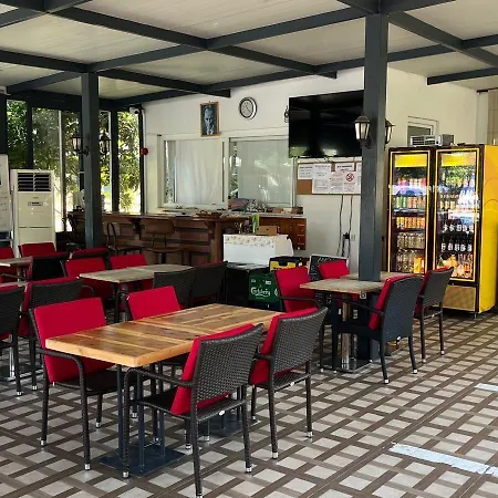 图加伊酒店 酒店